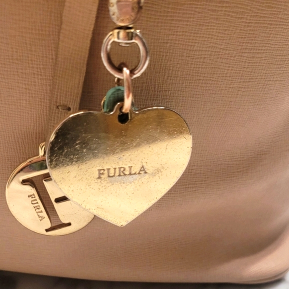 🤎🩵🤎 NWOT FURLA Linda Beige Saffiano Leather Top Handle Satchel & Crossbody - Picture 13 of 16